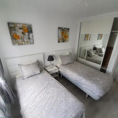 Atlantic View 2b 2 Bedroom Ground Floor, Complex Featured On A Place In The Sun プエルト・デル・カルメン