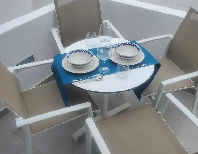 Atlantic View 2b 2 Bedroom Ground Floor, Complex Featured On A Place In The Sun アパート *